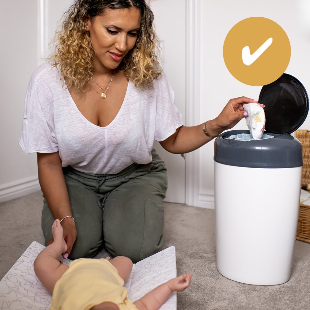 Tommee Tippee Simplee White poubelle à couches + recharge pour