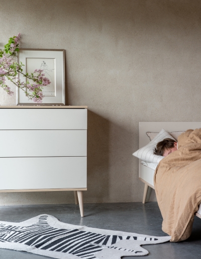 Armoire ouverte pour bébé avec dressing Quax