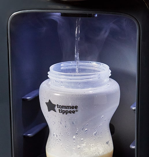 Découvrez le préparateur de biberons de Tommee Tippee vendue sur le site aubert.com